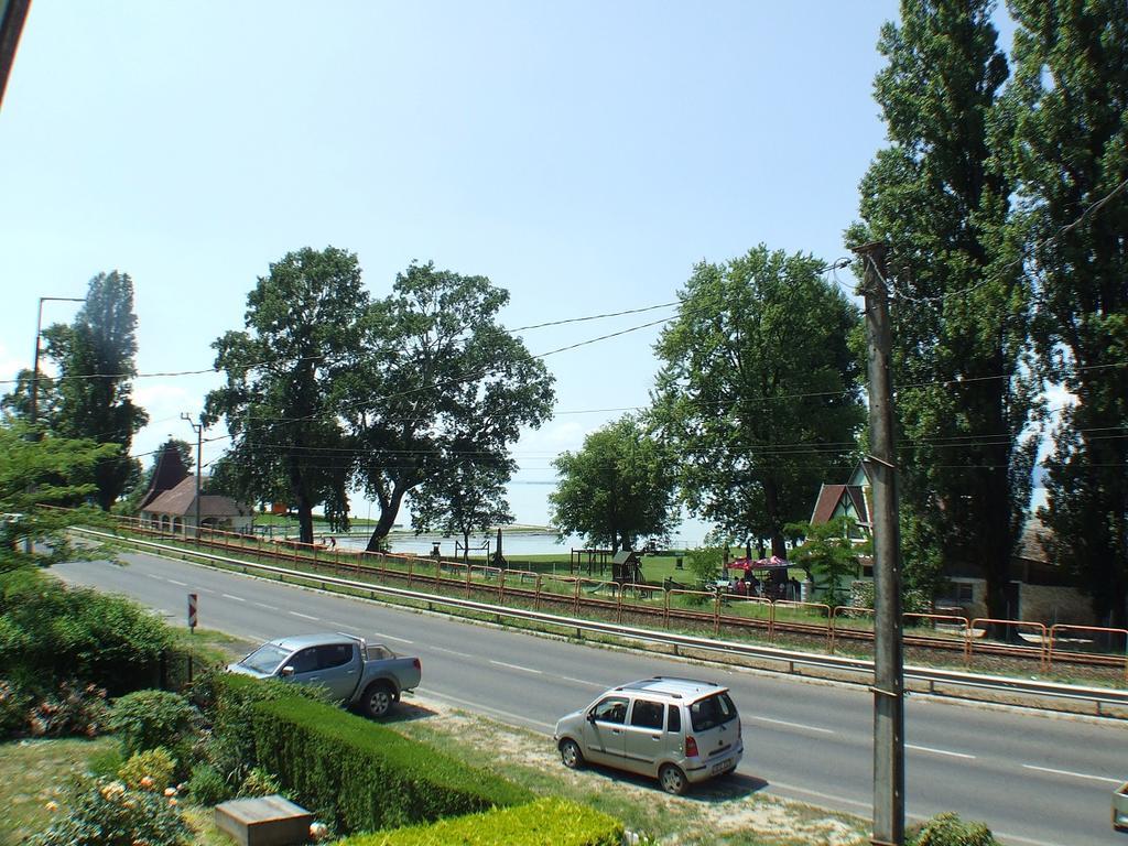 Vizparti Nyaralo Villa Fonyod Exterior photo